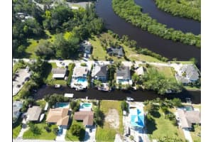 27281 Buccaneer Drive, Bonita Springs, FL 34135 Sold 12/26/24