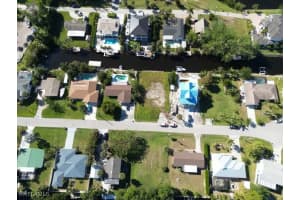 27281 Buccaneer Drive, Bonita Springs, FL 34135 Sold 12/26/24