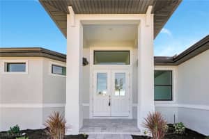 3710 4TH Lane, Cape Coral, FL 33991 - MLS#224095633