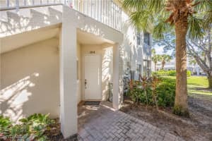 1360 Sweetwater Cove, Naples, FL 34110 Sold 03/21/25