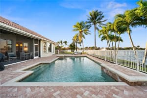 6752 Compton Lane, Naples, FL 34104 Sold 03/26/25