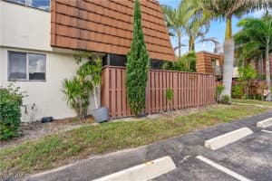 5260 Cedarbend Drive, Fort Myers, FL 33919 Sold 08/19/25