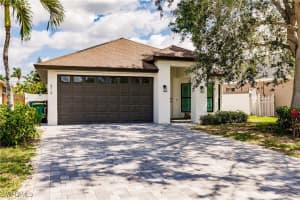 819 96th Avenue, Naples, FL 34108 Sold 07/22/25