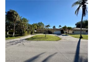 2550 10th Street, Naples, FL 34103 Sold 03/18/25