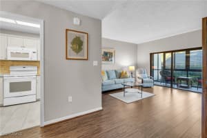 900 Arbor Lake Drive, Naples, FL 34110 Sold 08/22/25