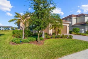 4025 Hampton Circle, Alva, FL 33920 Sold 06/10/25