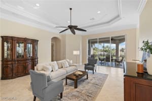 28551 Calabria Court, Naples, FL 34110 - MLS#224096095