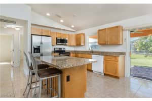 340 29th Place, Cape Coral, FL 33991 Sold 03/13/25