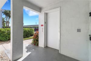 9580 Victoria Lane, Naples, FL 34109 Sold 02/25/25