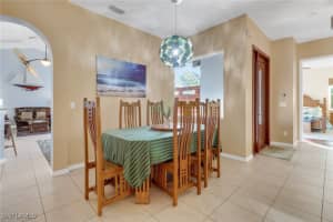 1309 Briarwood Court, Naples, FL 34104 - MLS#224096218