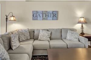5255 Birmingham Drive, Naples, FL 34110 Sold 03/27/25