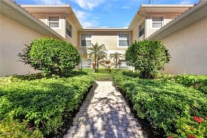 5255 Birmingham Drive, Naples, FL 34110 Sold 03/27/25