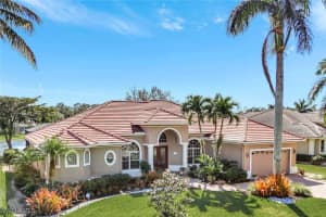 9711 Wilshire Lakes Boulevard, Naples, FL 34109 Sold 06/26/25