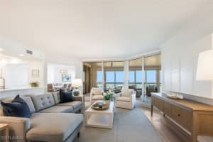 4021 Gulf Shore Boulevard, Naples, FL 34103 - MLS#224096256