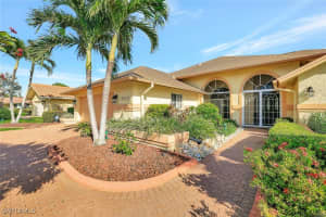 2290 Queens Way, Naples, FL 34112 Sold 01/31/25