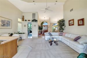 2290 Queens Way, Naples, FL 34112 Sold 01/31/25