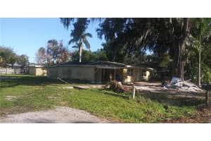 221 Labelle Avenue, Fort Myers, FL 33905 Sold 12/19/24