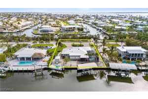 2363 Sanibel Boulevard, St James City, FL 33956 Sold 07/17/25