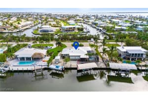 2363 Sanibel Boulevard, St James City, FL 33956 Sold 07/17/25