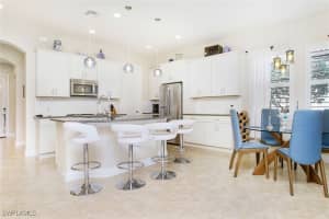 1382 Petone Court, Naples, FL 34113 - MLS#224096320