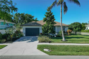 88 Tahiti Road, Marco Island, FL 34145 Sold 01/29/25