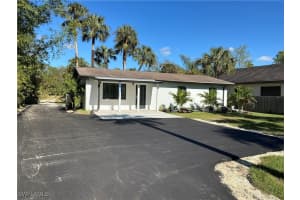 1721 Golden Gate Boulevard, Naples, FL 34120 Sold 03/28/25