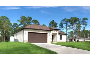 1204 11th Street, Lehigh Acres, FL 33972 Sold 02/12/25