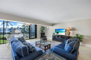 2900 Gulf Shore Boulevard, Naples, FL 34103 - MLS#224096427