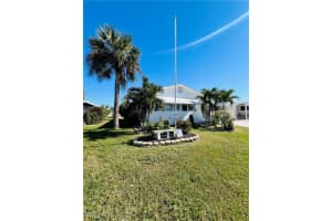 27617 Macke Dr, Bonita Springs