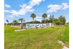 3335 Galaxy Way, North Fort Myers, FL 33903 Sold 03/18/25