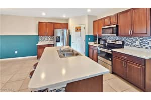 2300 26th Terrace, Cape Coral, FL 33993 Sold 03/27/25