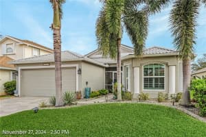21523 Brixham Run Loop, Estero, FL 33928 Sold 01/29/25