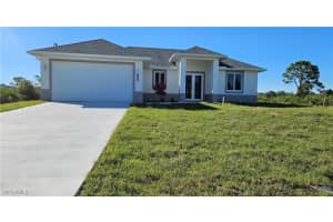 1219 Hibiscus Ave, Lehigh Acres