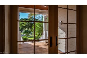 725 Lake Drive, Naples, FL 34102 - MLS#224096920