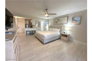 900 Broad Avenue, Naples, FL 34102 - MLS#224097007