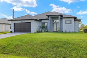 5028 Billings St, Lehigh Acres