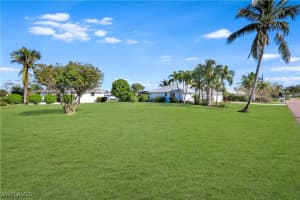 381 Norwood Court, Fort Myers, FL 33919 - MLS#224097025