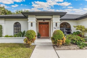 1437 Argyle Drive, Fort Myers, FL 33919 Sold 03/27/25