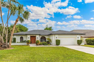 1437 Argyle Drive, Fort Myers, FL 33919 Sold 03/27/25