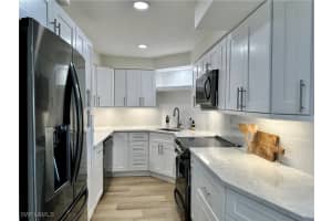 4005 Gulf Shore Boulevard, Naples, FL 34103 - MLS#224097075