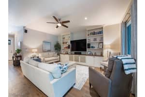 2499 10th Street, Naples, FL 34103 - MLS#224097172