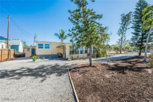 518 Goodland Drive, Goodland, FL 34140 Sold 04/04/25
