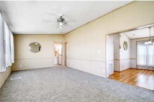21 Onyx Drive, Naples, FL 34114 Sold 04/17/25