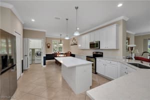 3926 Sapphire Way, Naples, FL 34114 - MLS#224097247