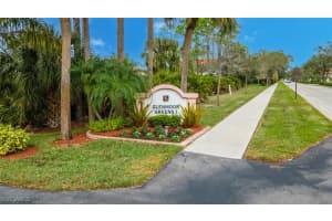 1100 Eastham Way, Naples, FL 34104 - MLS#224097250