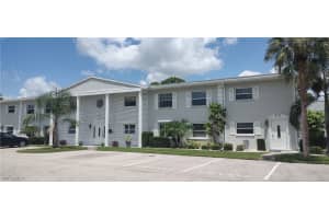 7050 Nantucket Cir 4, North Fort Myers