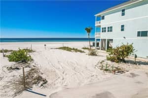 60 Alva Drive, Fort Myers Beach, FL 33931 - MLS#224097375