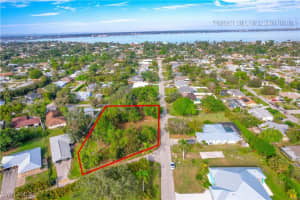 808 Sunset Vista Drive, Fort Myers, FL 33919 - MLS#224097378