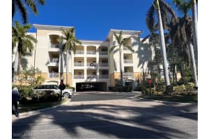 11090 Harbour Yacht Court, Fort Myers, FL 33908 Sold 01/14/25