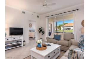 1128 Manor Lake Drive, Naples, FL 34110 Sold 05/30/25